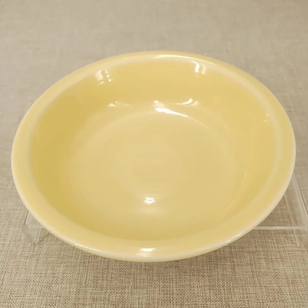 Fiesta Retired Light Yellow Classic Rim Cereal Bowl 6 7/8